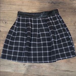 Love & Love Pleated Plaid Skater Skirt